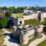 Le Castel D'orne - Piscine Et Terrasse דירה *